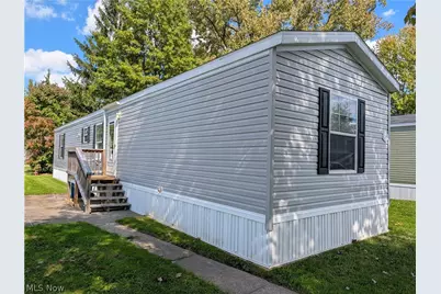 205 Brenthaven Street #182, Elyria, OH 44035 - Photo 2