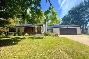 6274 Morgan Rd, Ravenna, OH 44266 - Photo 2