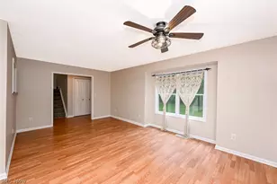 12945 Chamberlain Rd, Aurora, OH 44202 - Photo 4