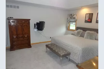 3062 Osage Way, Grandview Heights, OH 44147 - Photo 28