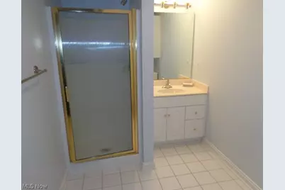 3062 Osage Way, Grandview Heights, OH 44147 - Photo 36