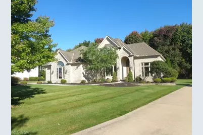 3062 Osage Way, Grandview Heights, OH 44147 - Photo 10