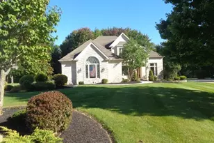 3062 Osage Way, Grandview Heights, OH 44147 - Photo 1