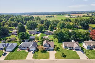 6107 Sky Rdg Ave NE, Louisville, OH 44641 - Photo 36