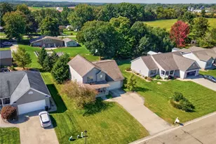 6107 Sky Rdg Ave NE, Louisville, OH 44641 - Photo 28