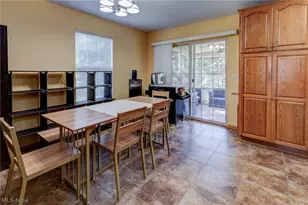 6107 Sky Rdg Ave NE, Louisville, OH 44641 - Photo 12