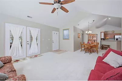 31 Parkside Circle #1, Canfield, OH 44406 - Photo 6
