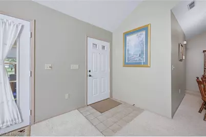 31 Parkside Circle #1, Canfield, OH 44406 - Photo 4