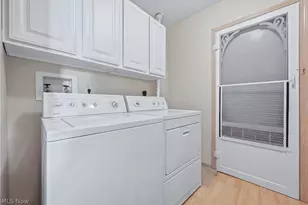 31 Parkside Cir, Canfield, OH 44406 - Photo 22