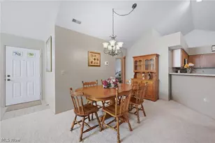 31 Parkside Cir, Canfield, OH 44406 - Photo 10