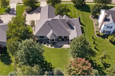 8612 Mackenzie Avenue NW, North Canton, OH 44720 - Photo 36