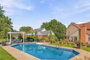 5411 Bridgecreek Ave NW, Canton, OH 44718 - Photo 2