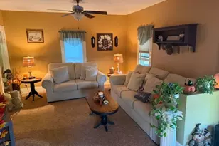 132 4th St NE, Strasburg, OH 44680 - Photo 4