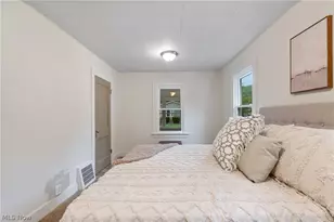 1056 Belden Ave, Akron, OH 44310 - Photo 20