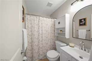 295 Cambridge Dr, Aurora, OH 44202 - Photo 20