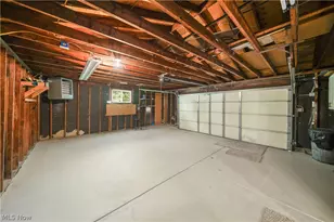 295 Cambridge Dr, Aurora, OH 44202 - Photo 22