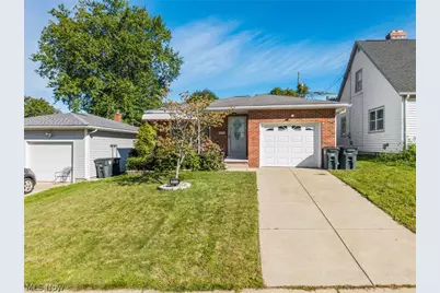 217 Clinton Avenue, Akron, OH 44301 - Photo 1