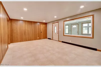 1184 Dawn Drive NE, New Philadelphia, OH 44663 - Photo 4