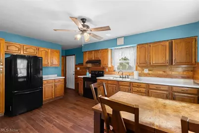 84 Devore Street, Adena, OH 43901 - Photo 6