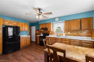 84 Devore St, Adena, OH 43901 - Photo 6