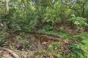 460 Rock Creek Run, Amherst, OH 44001 - Photo 28