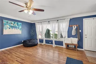 578 E Hillsdale Ave, Green Hills, OH 44131 - Photo 8