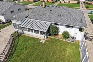 578 E Hillsdale Ave, Green Hills, OH 44131 - Photo 4