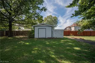 17 Parkview Dr, Conneaut, OH 44030 - Photo 22