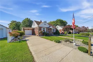2816 14th St NW, Canton, OH 44708 - Photo 2
