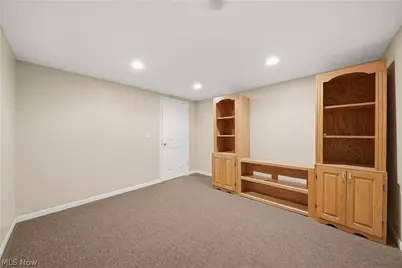 276 Stevenson Avenue, Akron, OH 44312 - Photo 22