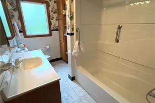 65240 Hillview Ave, Bellaire, OH 43906 - Photo 26