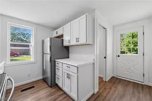 18 Edison St, Oberlin, OH 44074 - Photo 12