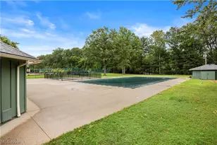 5638 Mills Creek Ln, North Ridgeville, OH 44039 - Photo 32
