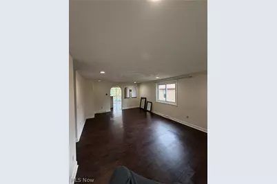 6425 Woodmoor Avenue NW, Canton, OH 44718 - Photo 2