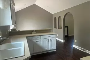 6425 Woodmoor Ave NW, Canton, OH 44718 - Photo 6