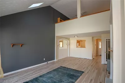 1643 Southpointe Circle NE, Canton, OH 44714 - Photo 8
