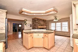 8803 Evergreen Dr, Mentor, OH 44060 - Photo 10