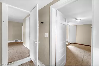 896 Huber Street, Akron, OH 44306 - Photo 4