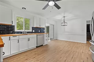 6785 Tanglewood Dr, Boardman, OH 44512 - Photo 6