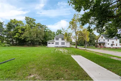766 E Summit, Alliance, OH 44601 - Photo 36