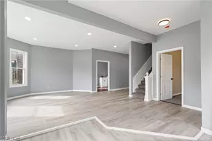 766 E Summit, Alliance, OH 44601 - Photo 8