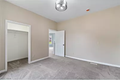 766 E Summit, Alliance, OH 44601 - Photo 18