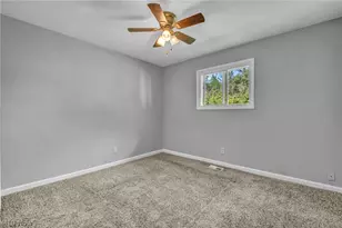 2633 Fairfax St, Streetsboro, OH 44241 - Photo 12