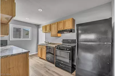 2633 Fairfax Street, Streetsboro, OH 44241 - Photo 8