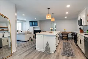 17677 Eastbrook Trail, Chagrin Falls, OH 44023 - Photo 6