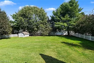 1056 Mohawk Trail SW, Hartville, OH 44632 - Photo 34