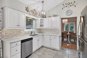 9083 Terrace Park Dr, Mentor, OH 44060 - Photo 10