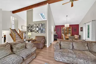 9083 Terrace Park Dr, Mentor, OH 44060 - Photo 2