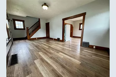 2307 10th Street SW, Canton, OH 44706 - Photo 8