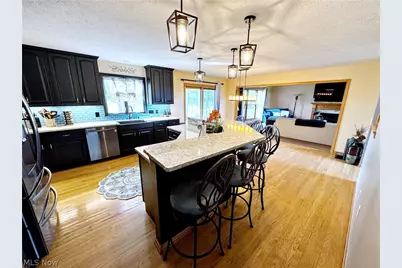 25137 Crosstie Trail, Columbia Station, OH 44028 - Photo 10